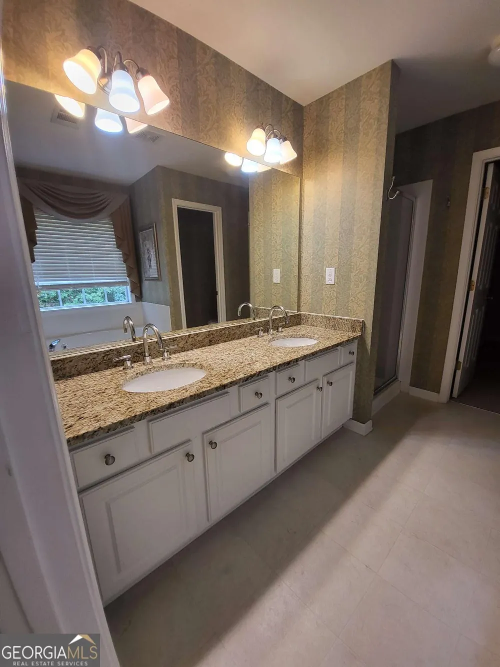 265 Friars Head DR Suwanee, GA 30024