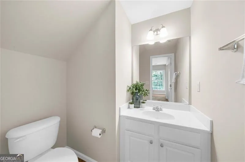 1462 Bellsmith DR Roswell, GA 30076