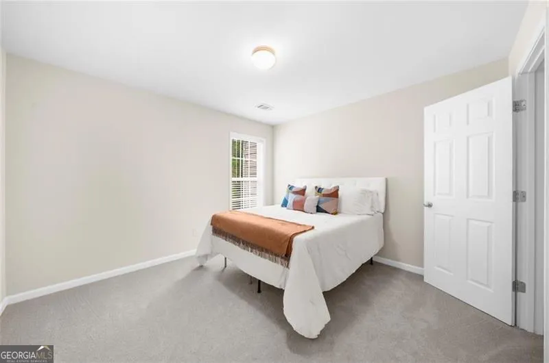 1462 Bellsmith DR Roswell, GA 30076