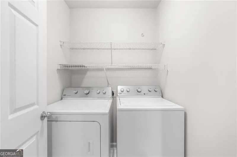 1462 Bellsmith DR Roswell, GA 30076