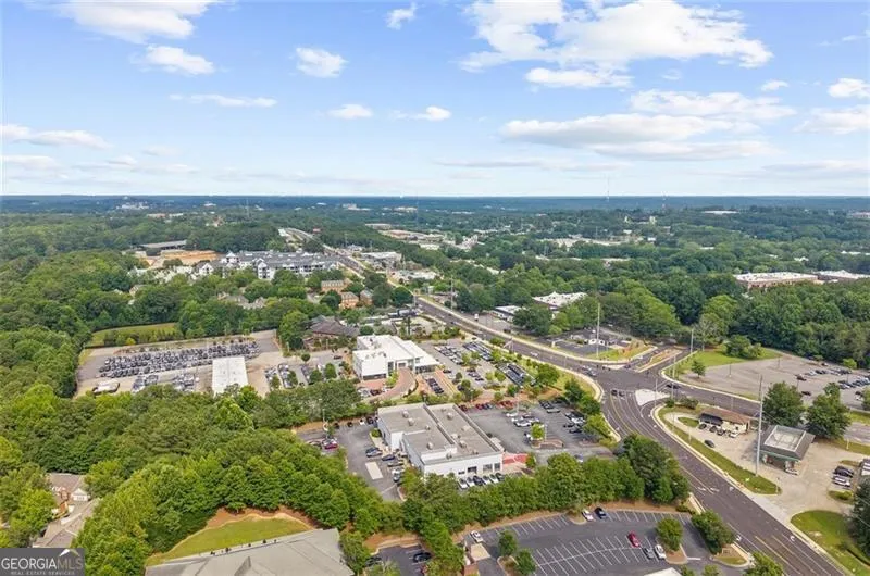 1462 Bellsmith DR Roswell, GA 30076