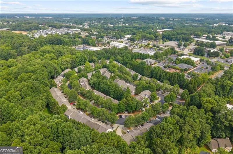 1462 Bellsmith DR Roswell, GA 30076