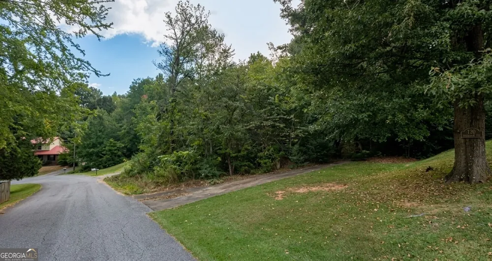 321 Hubbard Circle Anniston, AL 36201