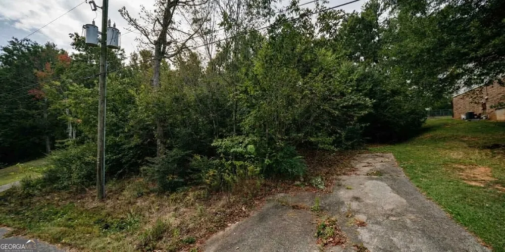 321 Hubbard Circle Anniston, AL 36201