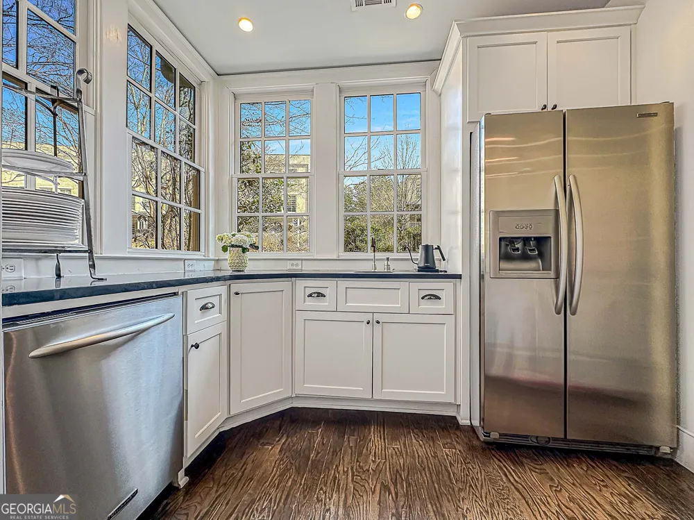 9139 Selborne LN Chattahoochee Hills, GA 30268