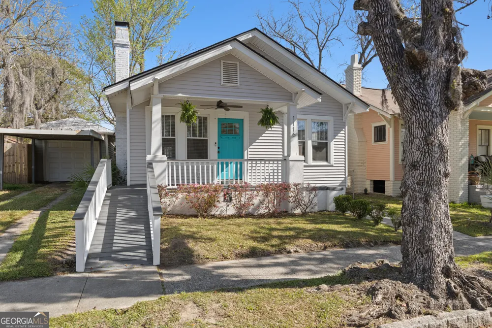 1116 E 40th ST Savannah, GA 31404