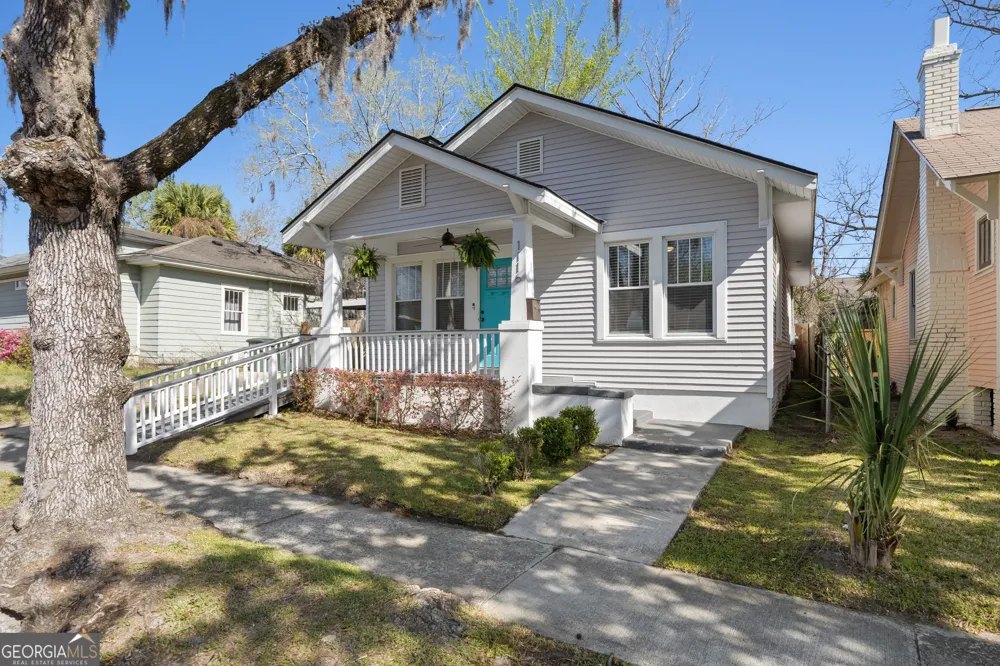 1116 E 40th ST Savannah, GA 31404
