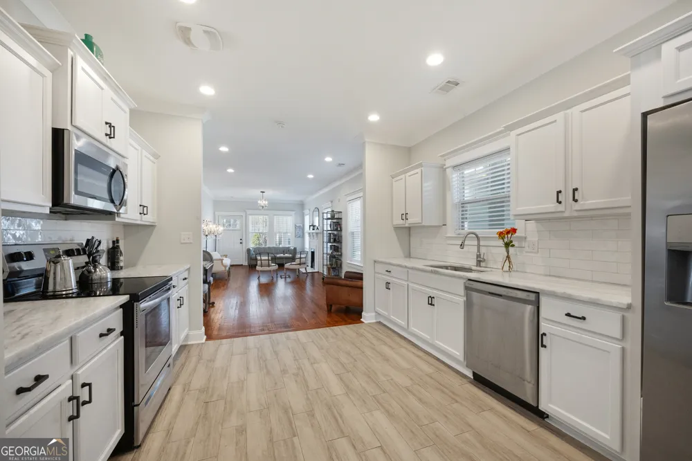 1116 E 40th ST Savannah, GA 31404