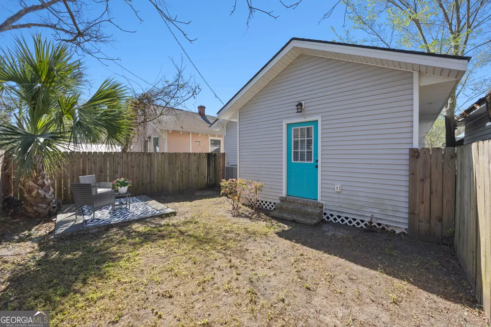 1116 E 40th ST Savannah, GA 31404