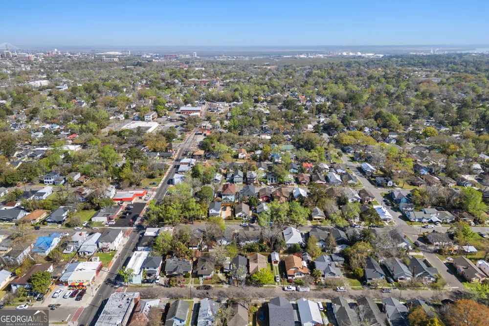 1116 E 40th ST Savannah, GA 31404