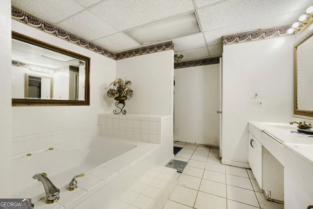 235 Saddle Bridge DR Johns Creek, GA 30022