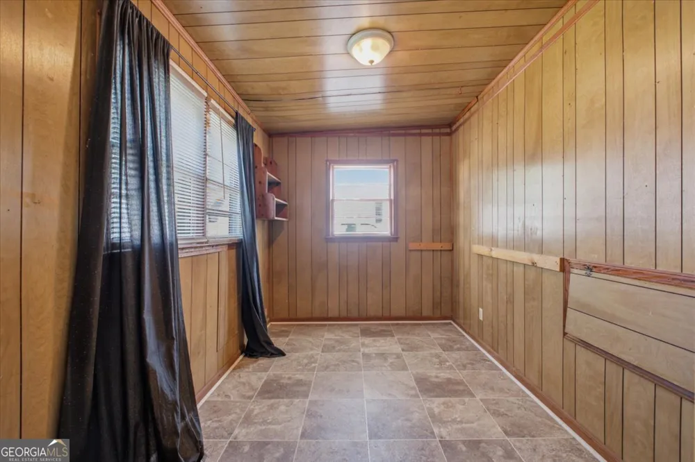 7 Grove ST Aragon, GA 30104