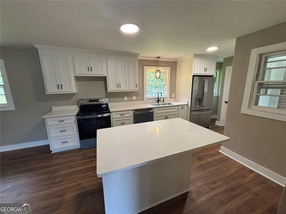 115 Pineview LN Hartwell, GA 30643