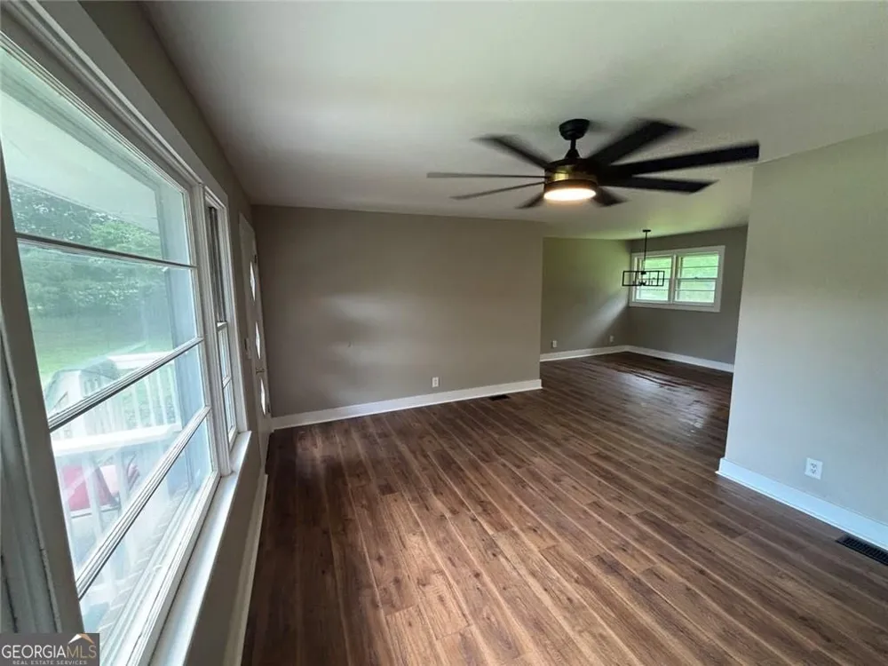 115 Pineview LN Hartwell, GA 30643