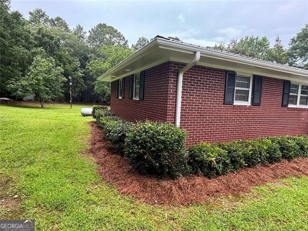 115 Pineview LN Hartwell, GA 30643