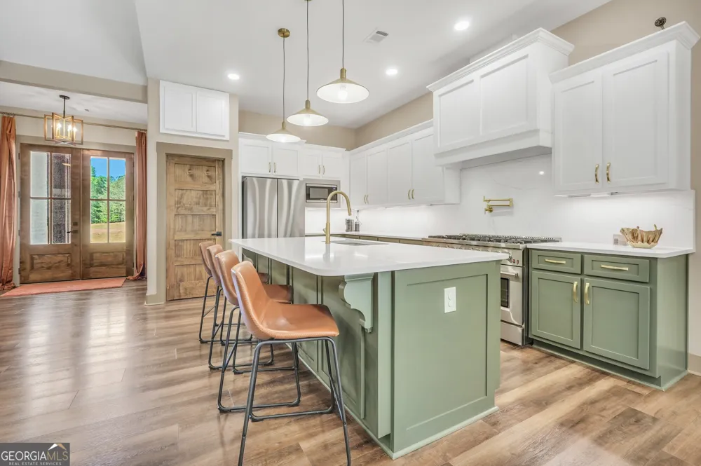 787 Silver Dollar RD Milner, GA 30257