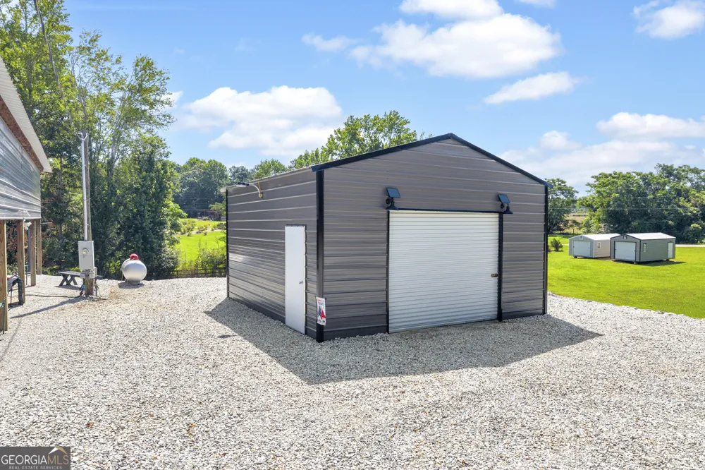 15 Teasley CV Hartwell, GA 30643