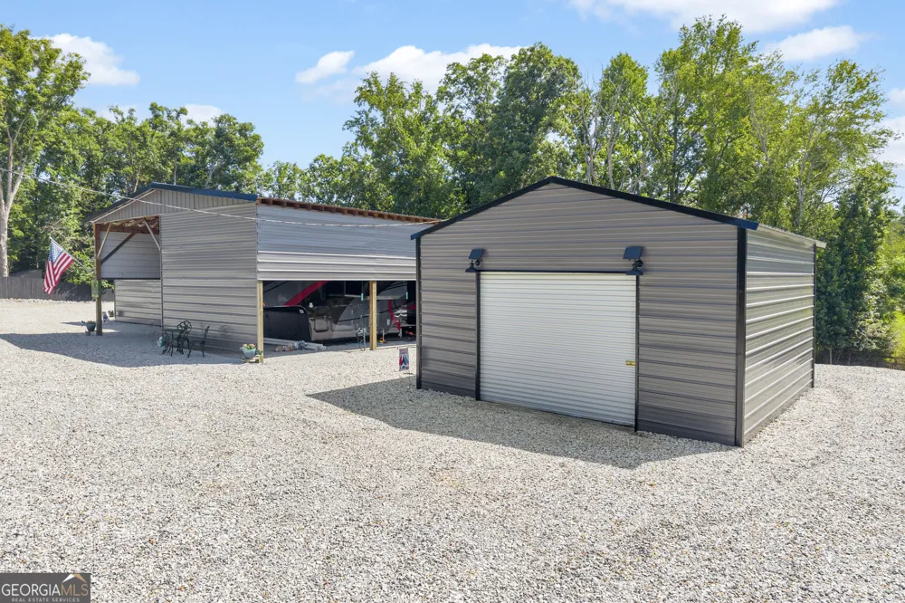 15 Teasley CV Hartwell, GA 30643