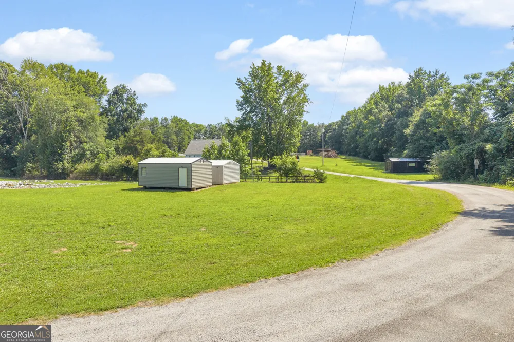 15 Teasley CV Hartwell, GA 30643