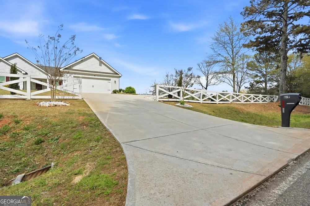 649 Tanners Bridge RD Bethlehem, GA 30620