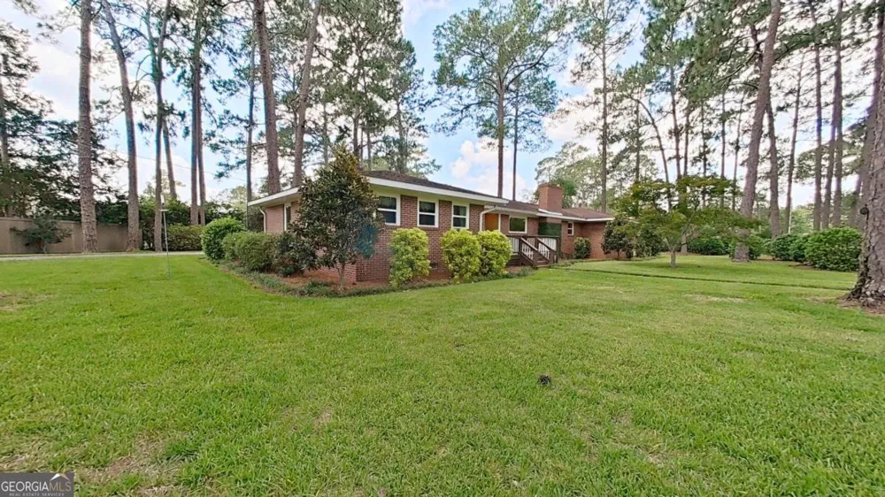 300 Betty ST Thomasville, GA 31792