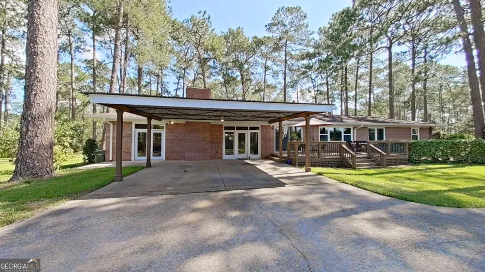 300 Betty ST Thomasville, GA 31792