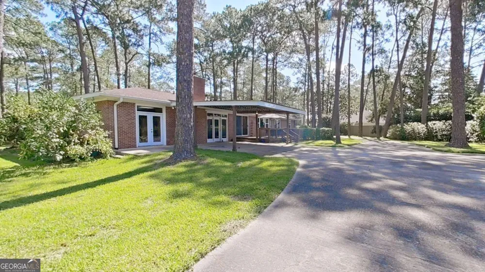 300 Betty ST Thomasville, GA 31792