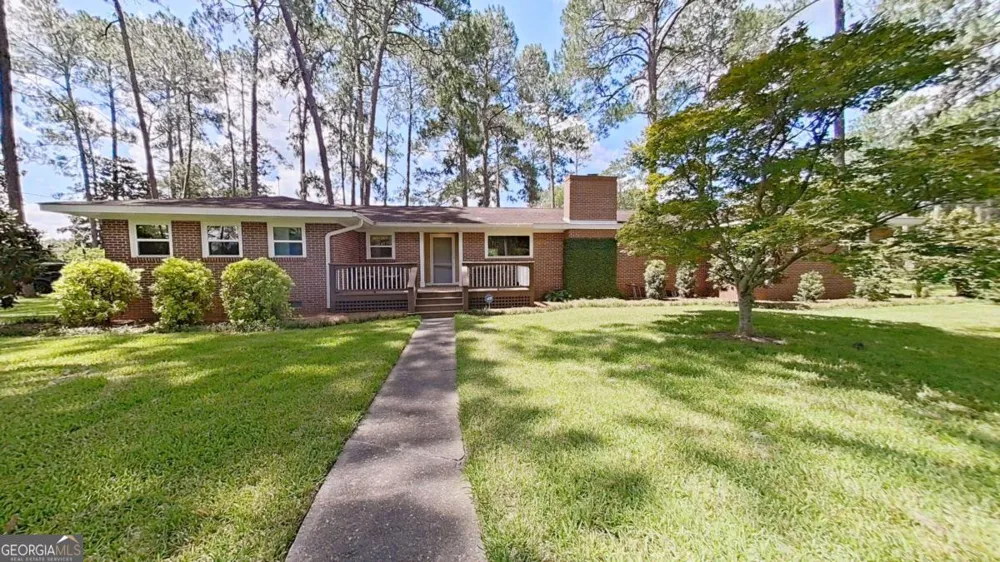 300 Betty ST Thomasville, GA 31792