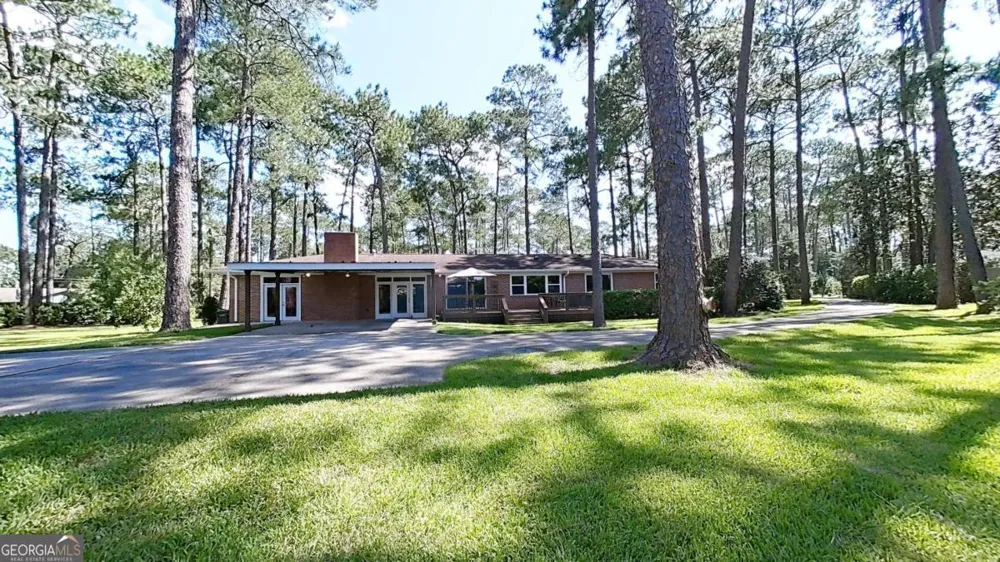 300 Betty ST Thomasville, GA 31792
