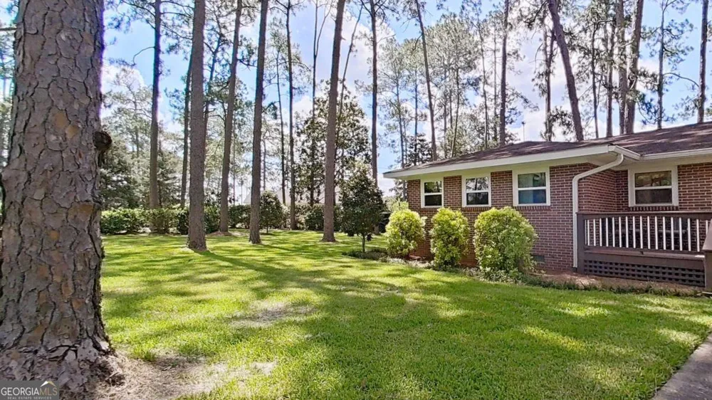 300 Betty ST Thomasville, GA 31792