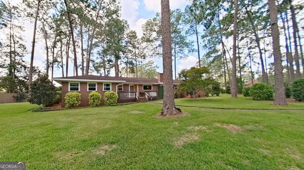 300 Betty ST Thomasville, GA 31792