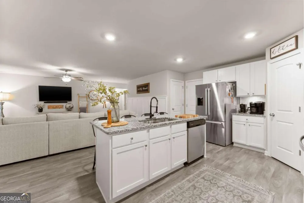 121 Mountain Creek DR Maysville, GA 30558