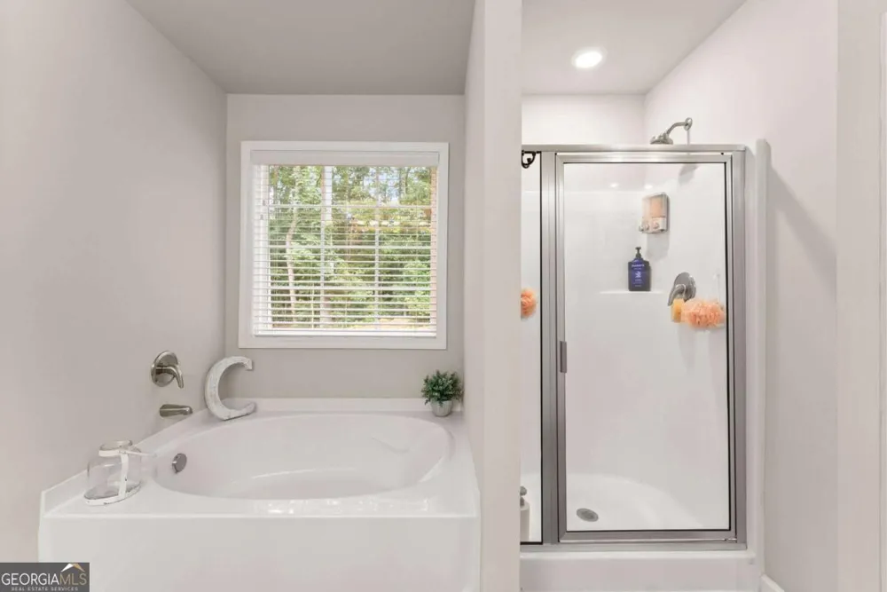 121 Mountain Creek DR Maysville, GA 30558