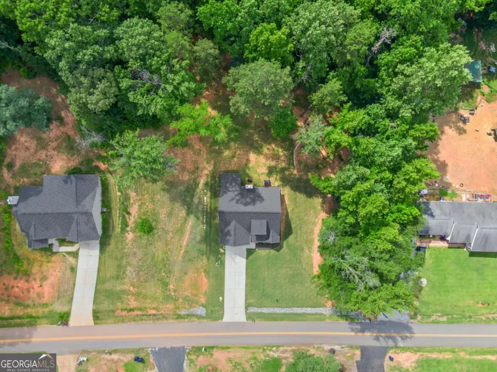 121 Mountain Creek DR Maysville, GA 30558