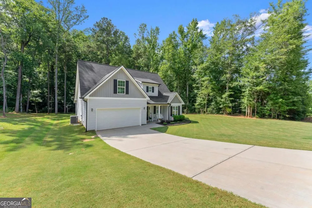 121 Mountain Creek DR Maysville, GA 30558