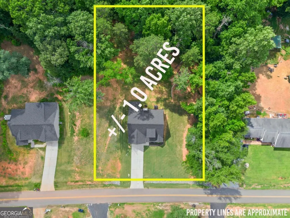 121 Mountain Creek DR Maysville, GA 30558
