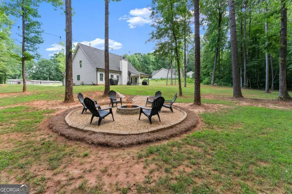 121 Mountain Creek DR Maysville, GA 30558