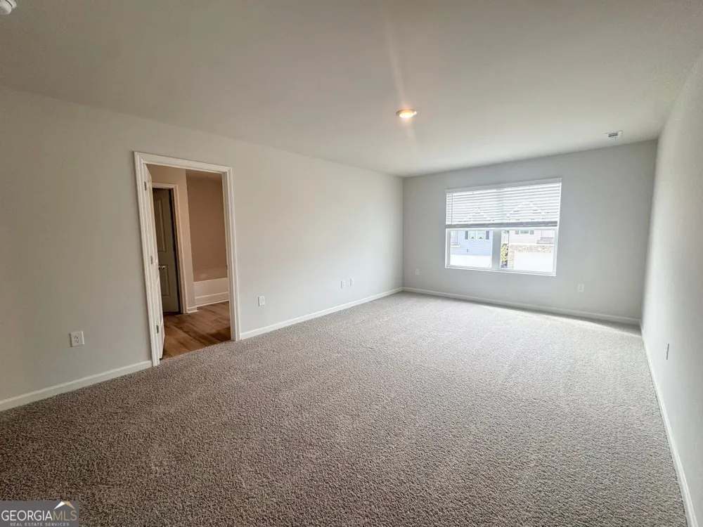 22 Berryville DR Dawsonville, GA 30534