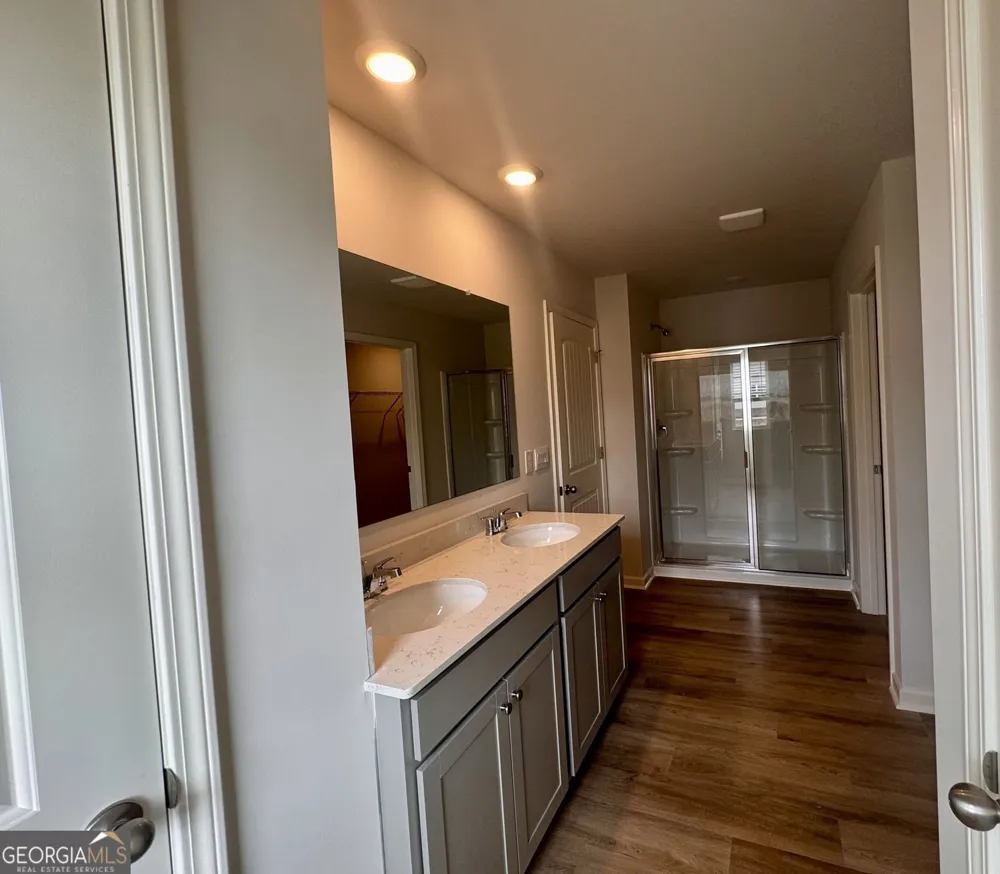 22 Berryville DR Dawsonville, GA 30534