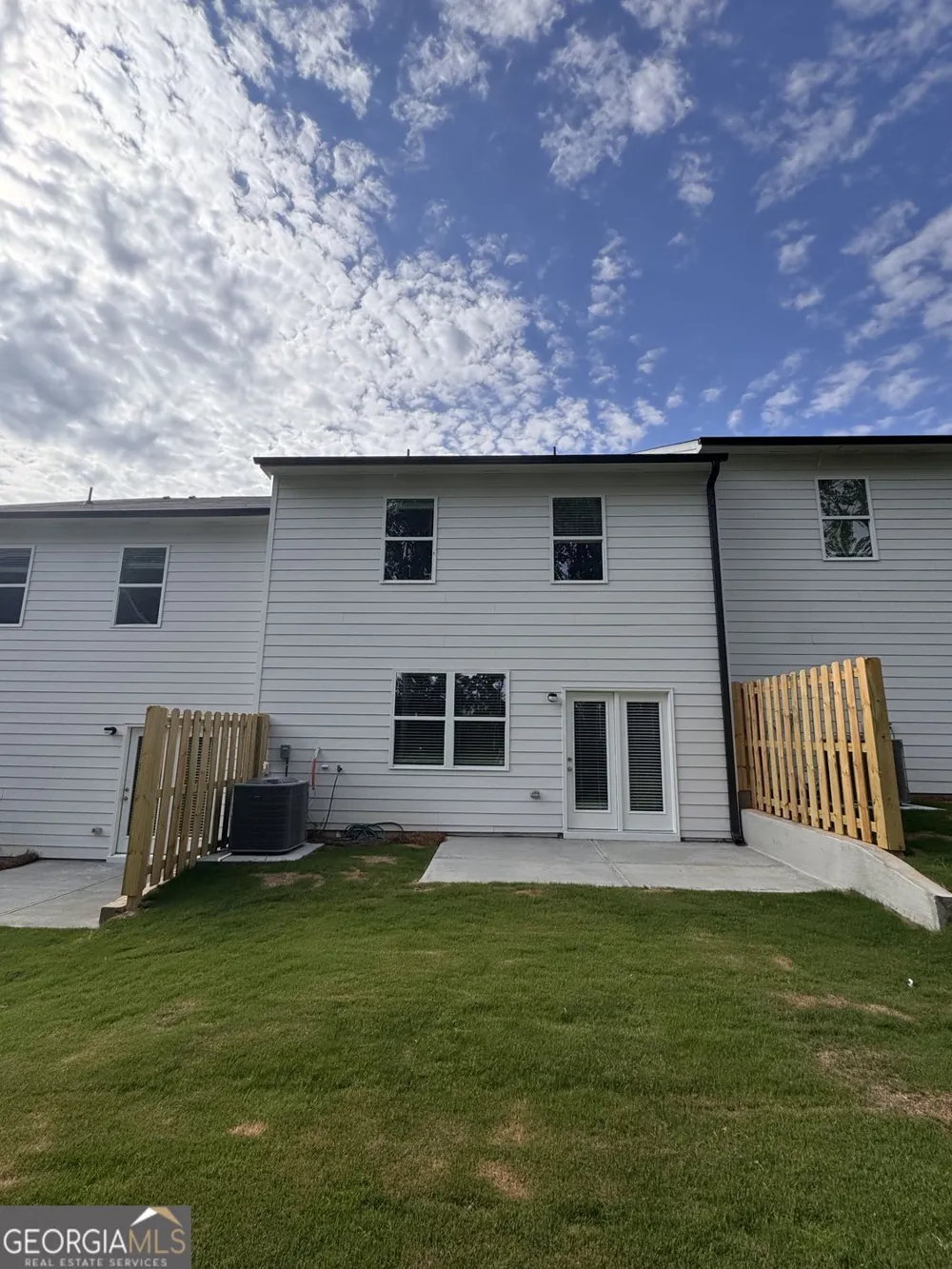 22 Berryville DR Dawsonville, GA 30534