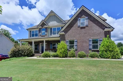 235 Bella DR