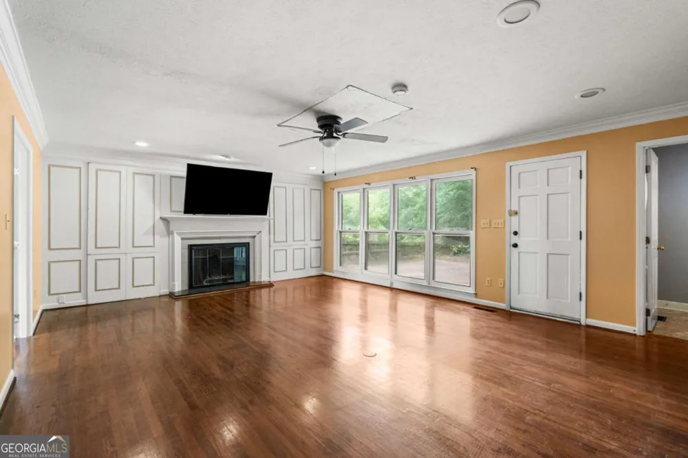 6802 Ellis DR Columbus, GA 31904
