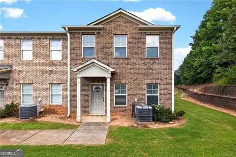 7454 Pine Brook RD