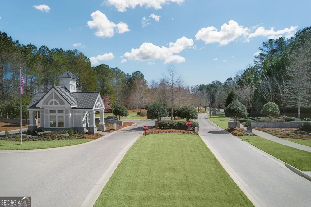 100 Etowah DR Griffin, GA 30223