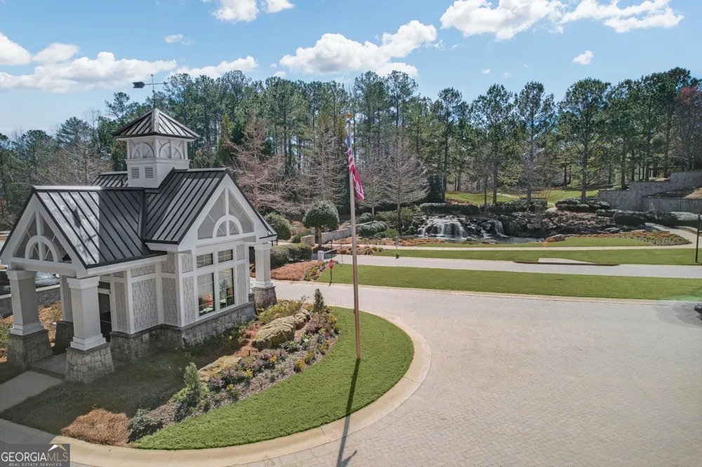 100 Etowah DR Griffin, GA 30223