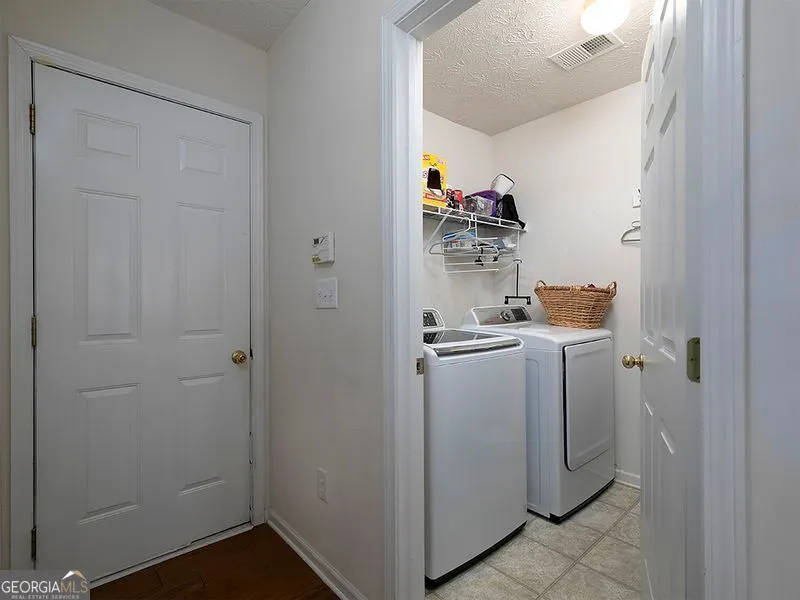 55 Dearing Woods BND Covington, GA 30014