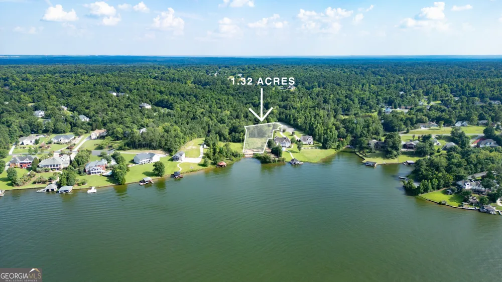2415 Grand Harbour CT Lizella, GA 31052