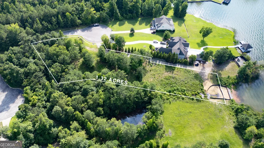 2415 Grand Harbour CT Lizella, GA 31052