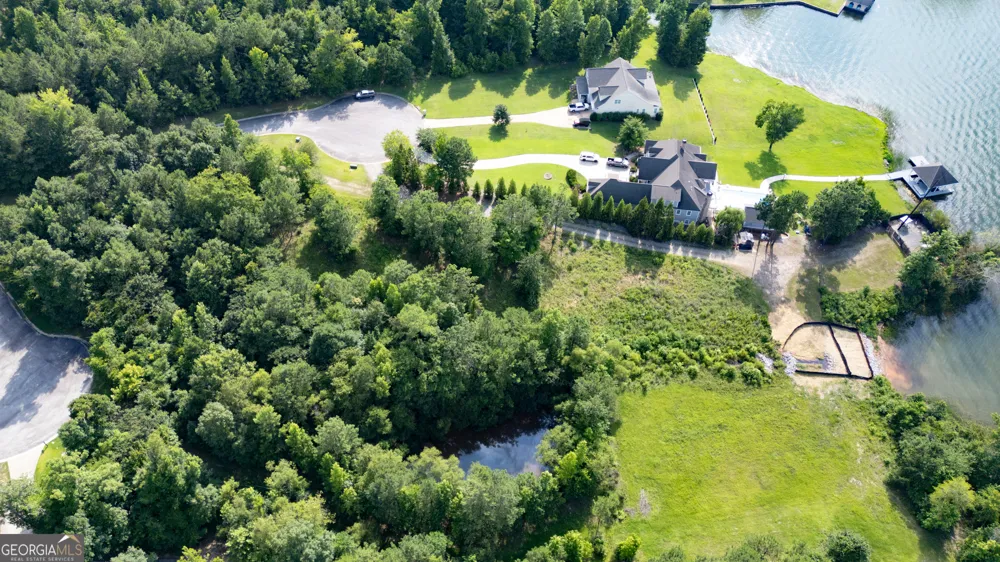 2415 Grand Harbour CT Lizella, GA 31052