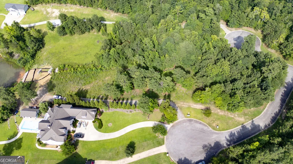 2415 Grand Harbour CT Lizella, GA 31052